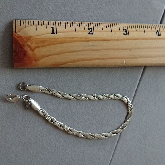 Napier Vintage Silver Tone Multi Strand Twisted Bracelet - Picture 6 of 7